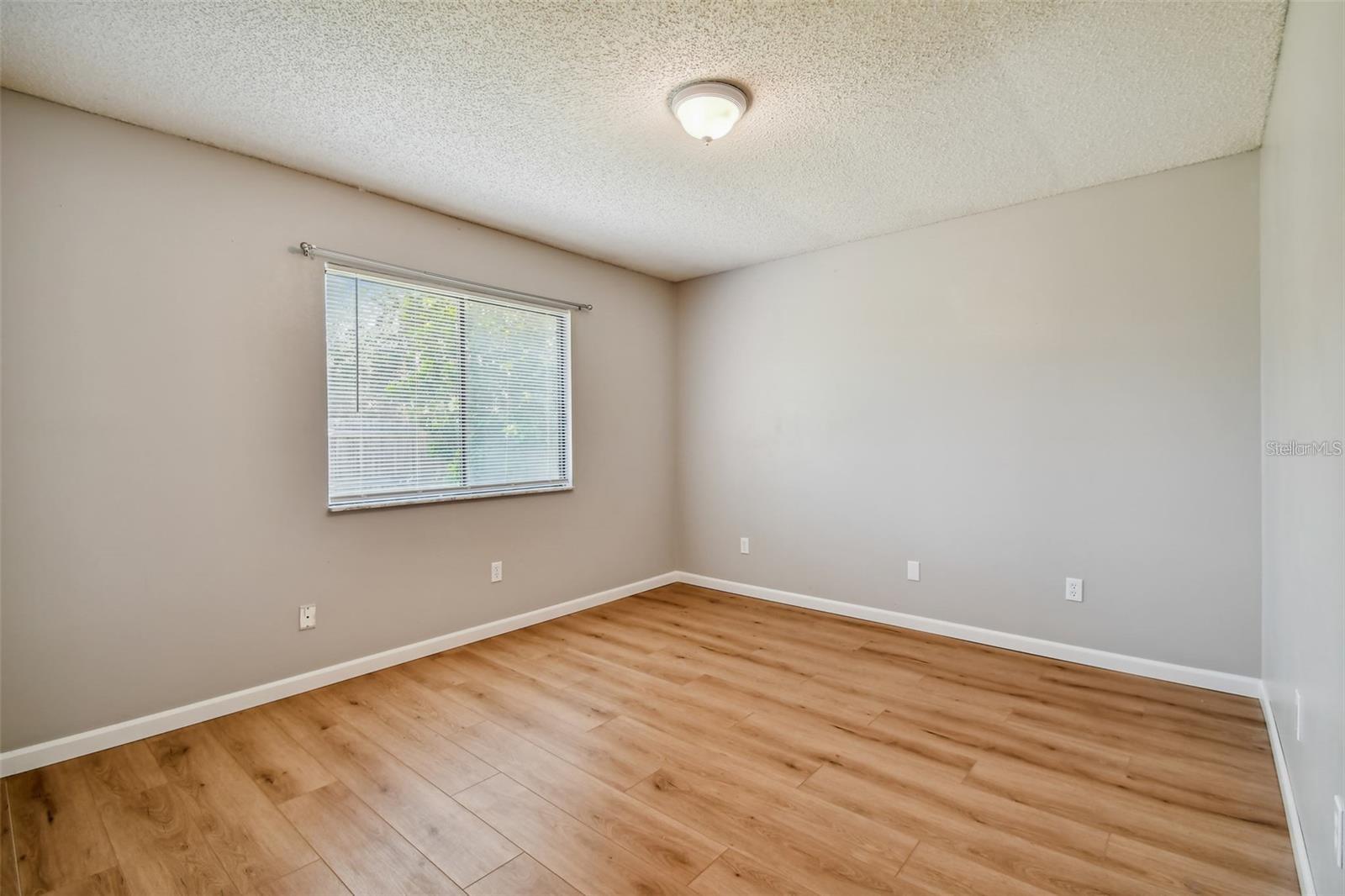 TALL PINES ESTATES - Residential