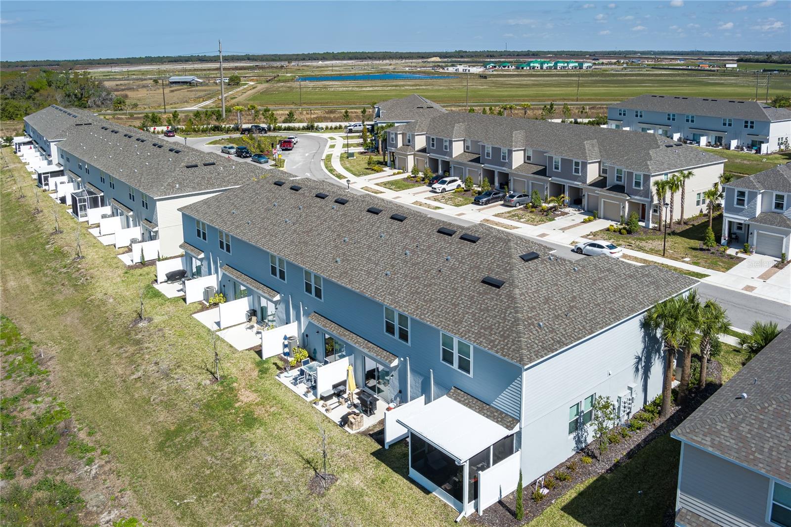 ARTISAN LAKES EDGESTONE NORTH PH I & II - Residential Lease