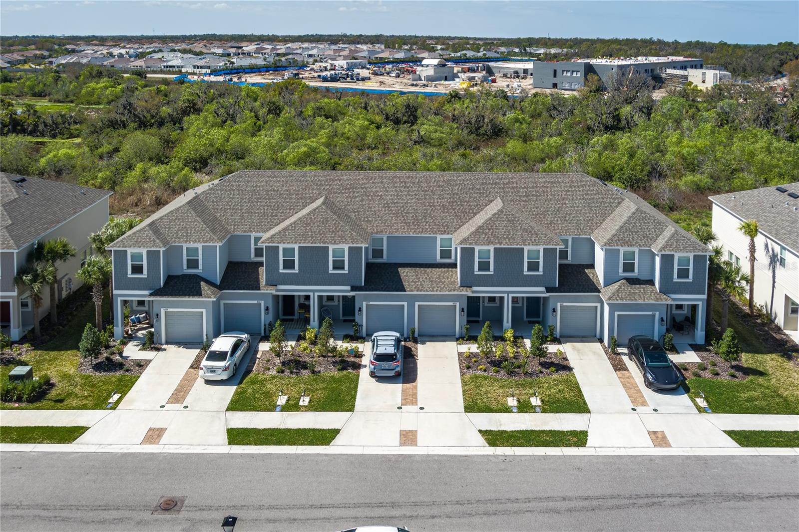 ARTISAN LAKES EDGESTONE NORTH PH I & II - Residential Lease