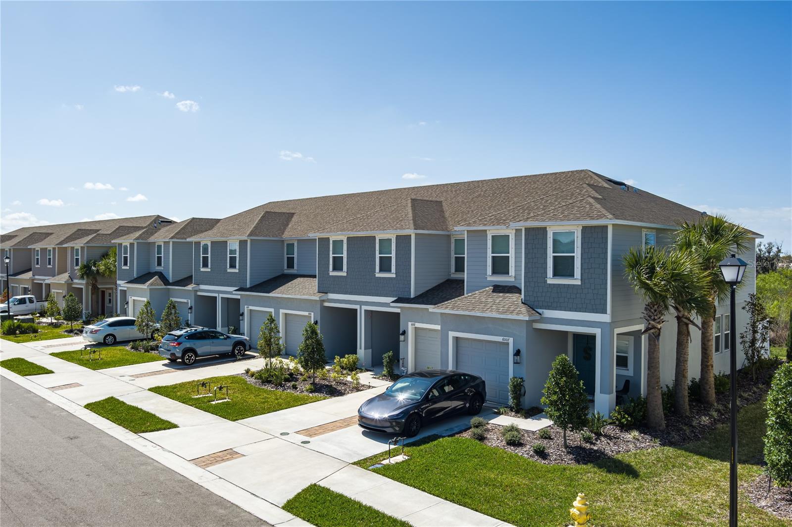 ARTISAN LAKES EDGESTONE NORTH PH I & II - Residential Lease