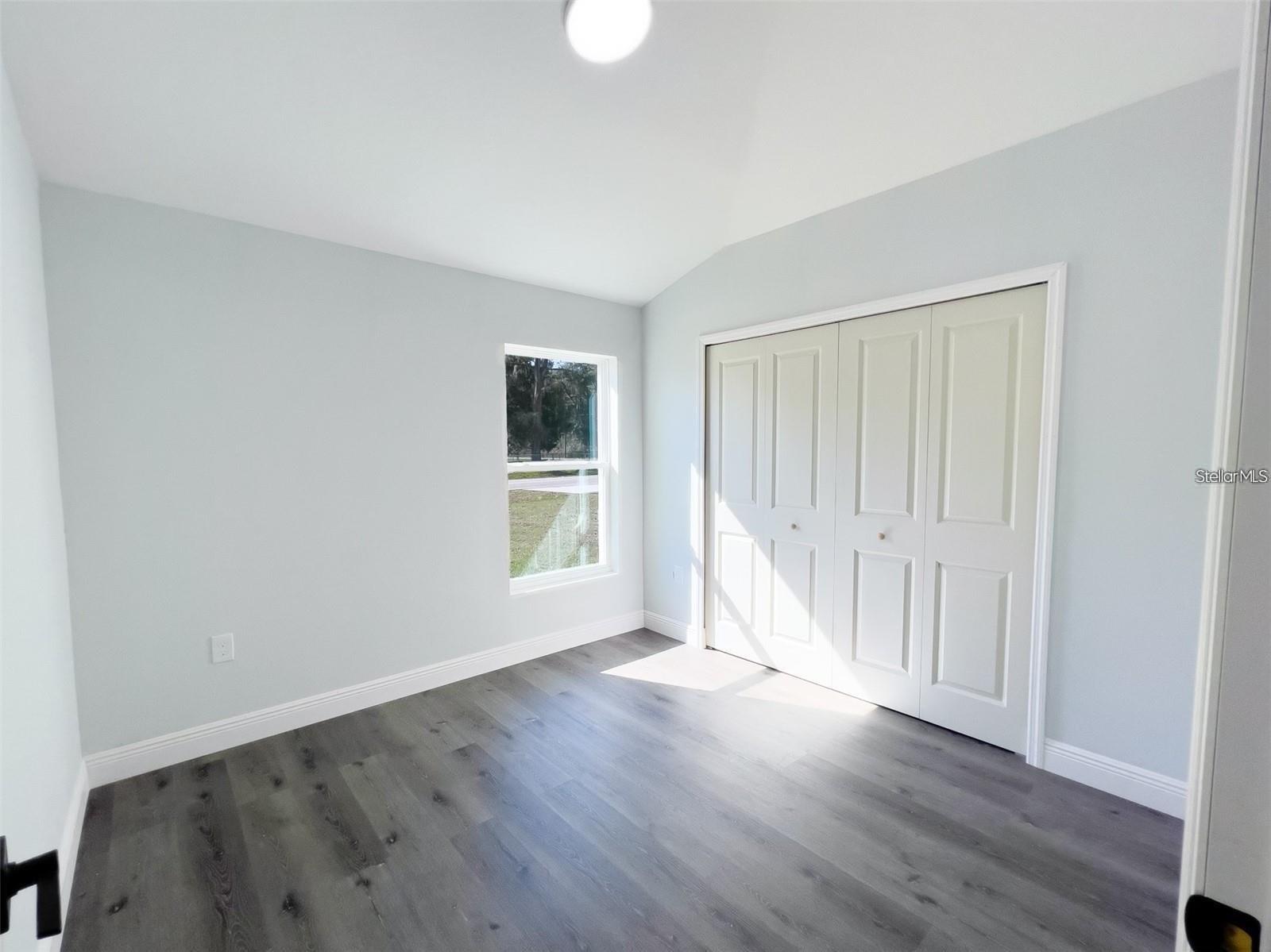 11 LOCUST LOOP DRIVE