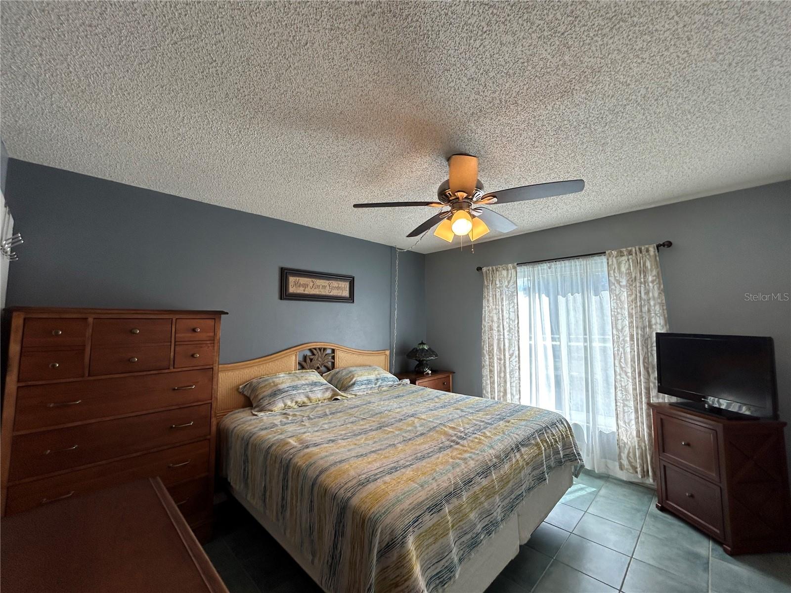 REGENCY HOUSE - Residential