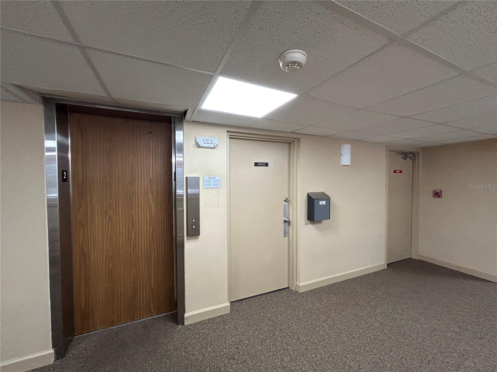 REGENCY HOUSE - Residential