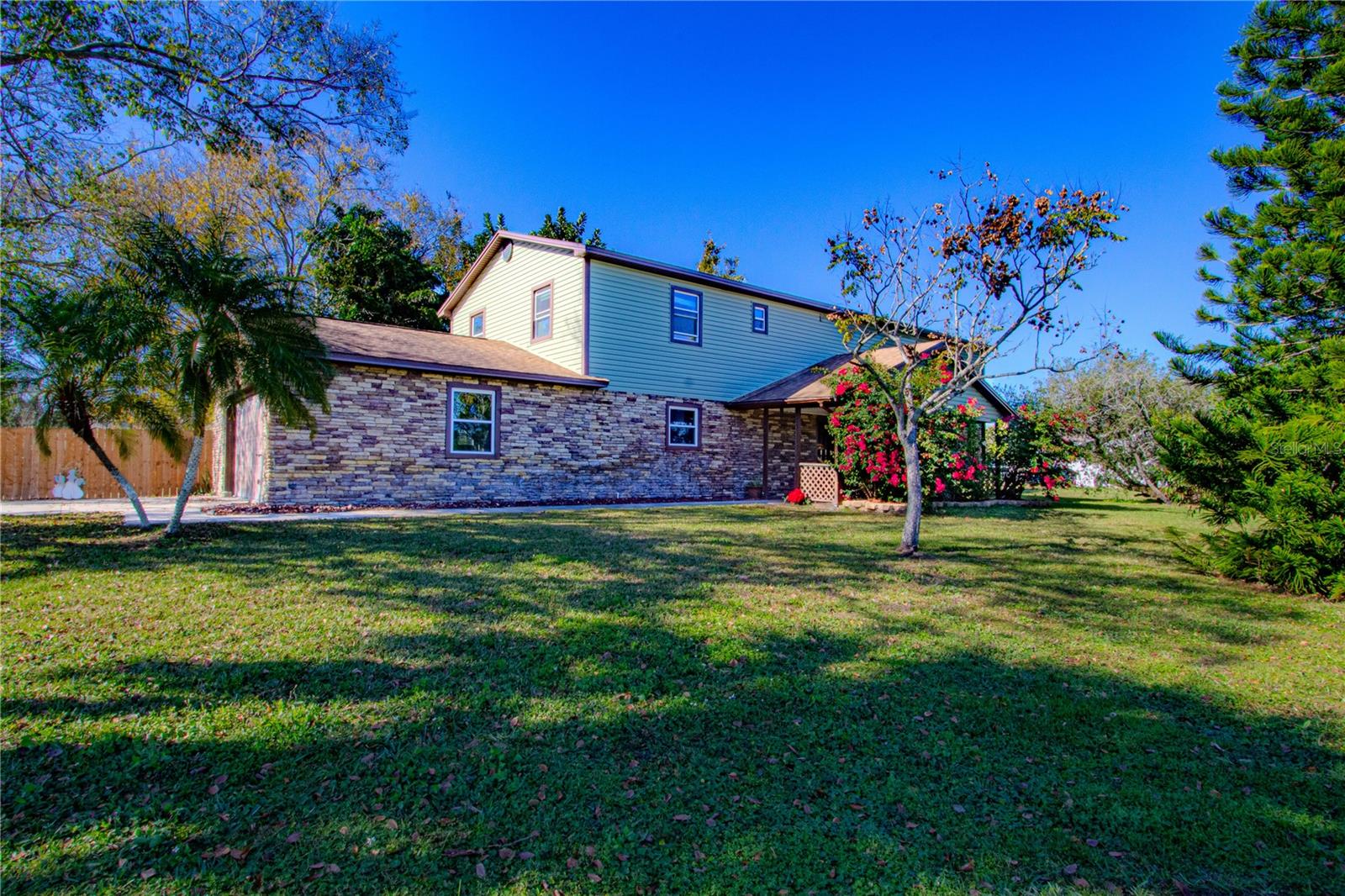 ST CLOUD MANOR VILLAGE - Residential