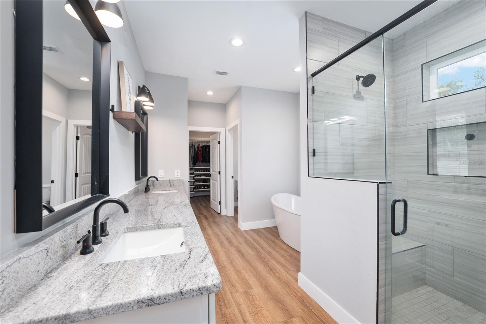 STONEWOOD PB 36 PG 77 - Residential