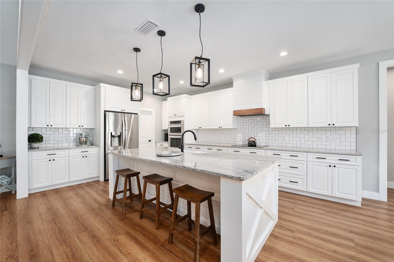 STONEWOOD PB 36 PG 77 - Residential