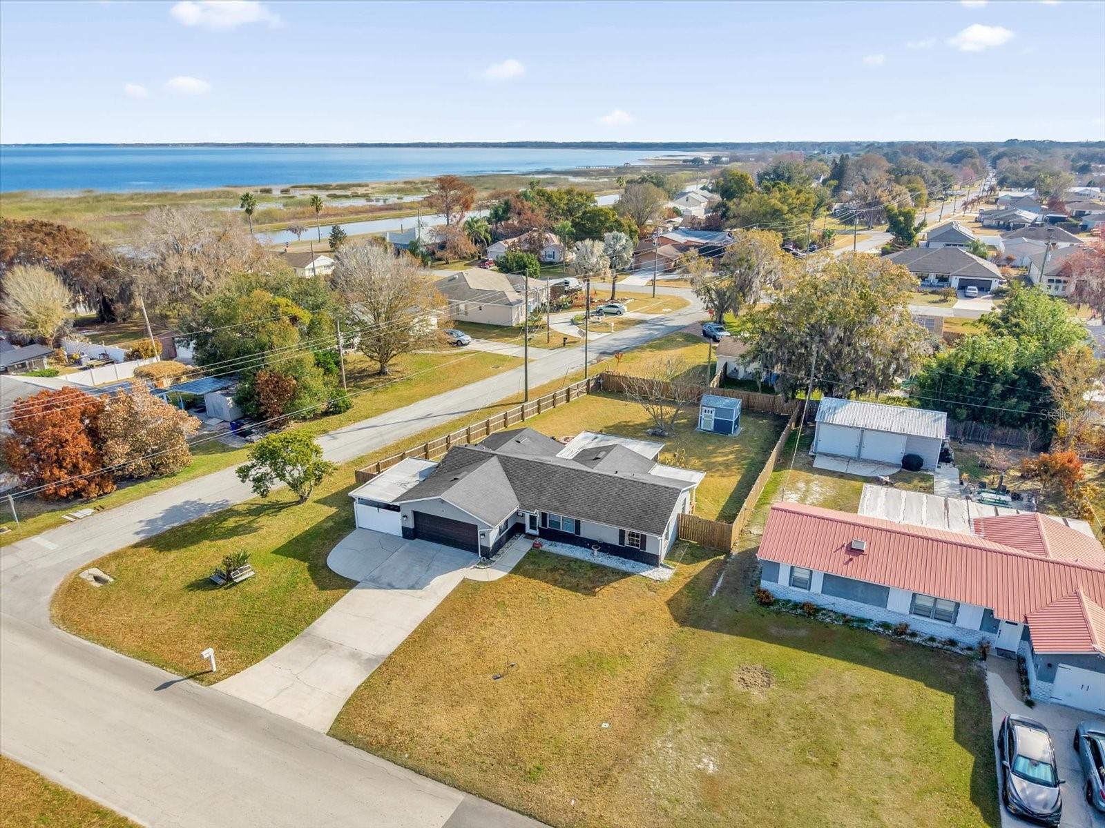 LAKE FRONT ADD - Residential