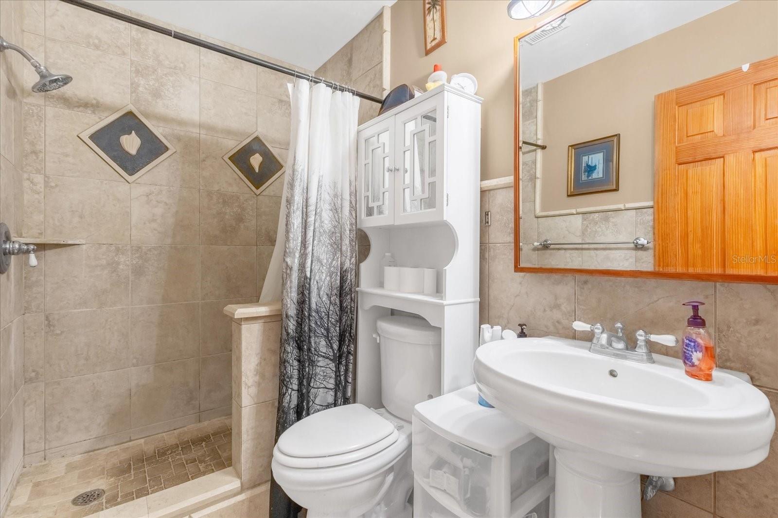 LAKE FRONT ADD - Residential