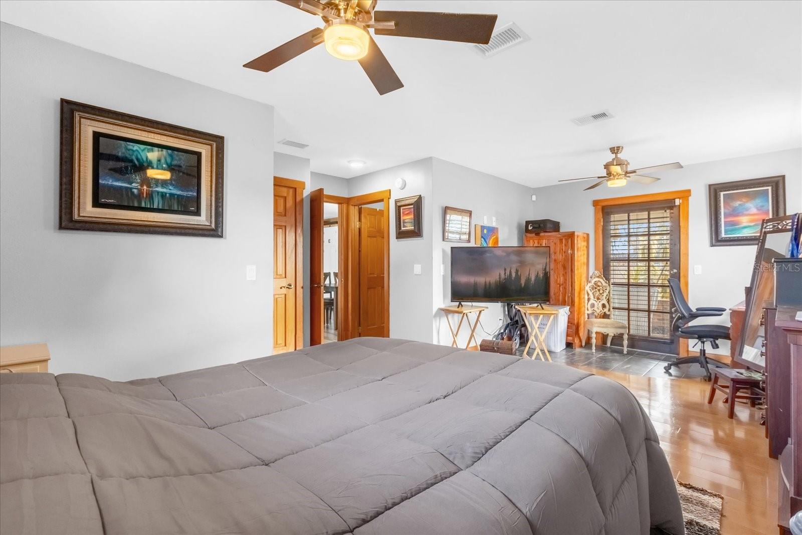 LAKE FRONT ADD - Residential