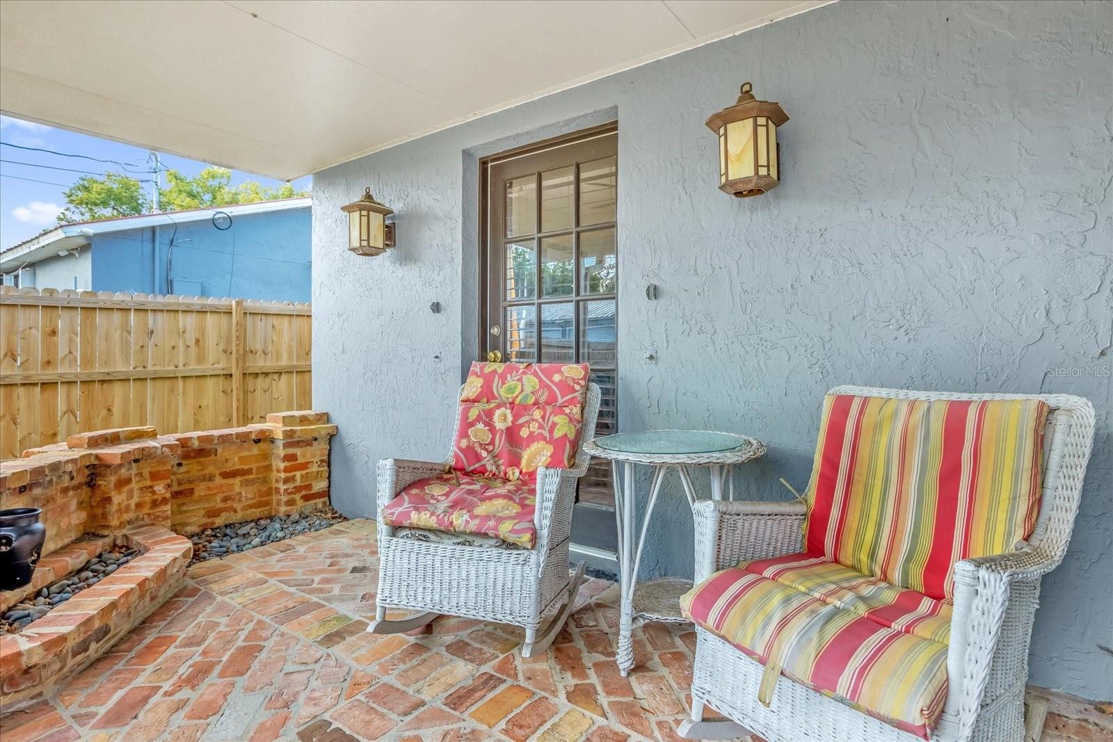 LAKE FRONT ADD - Residential