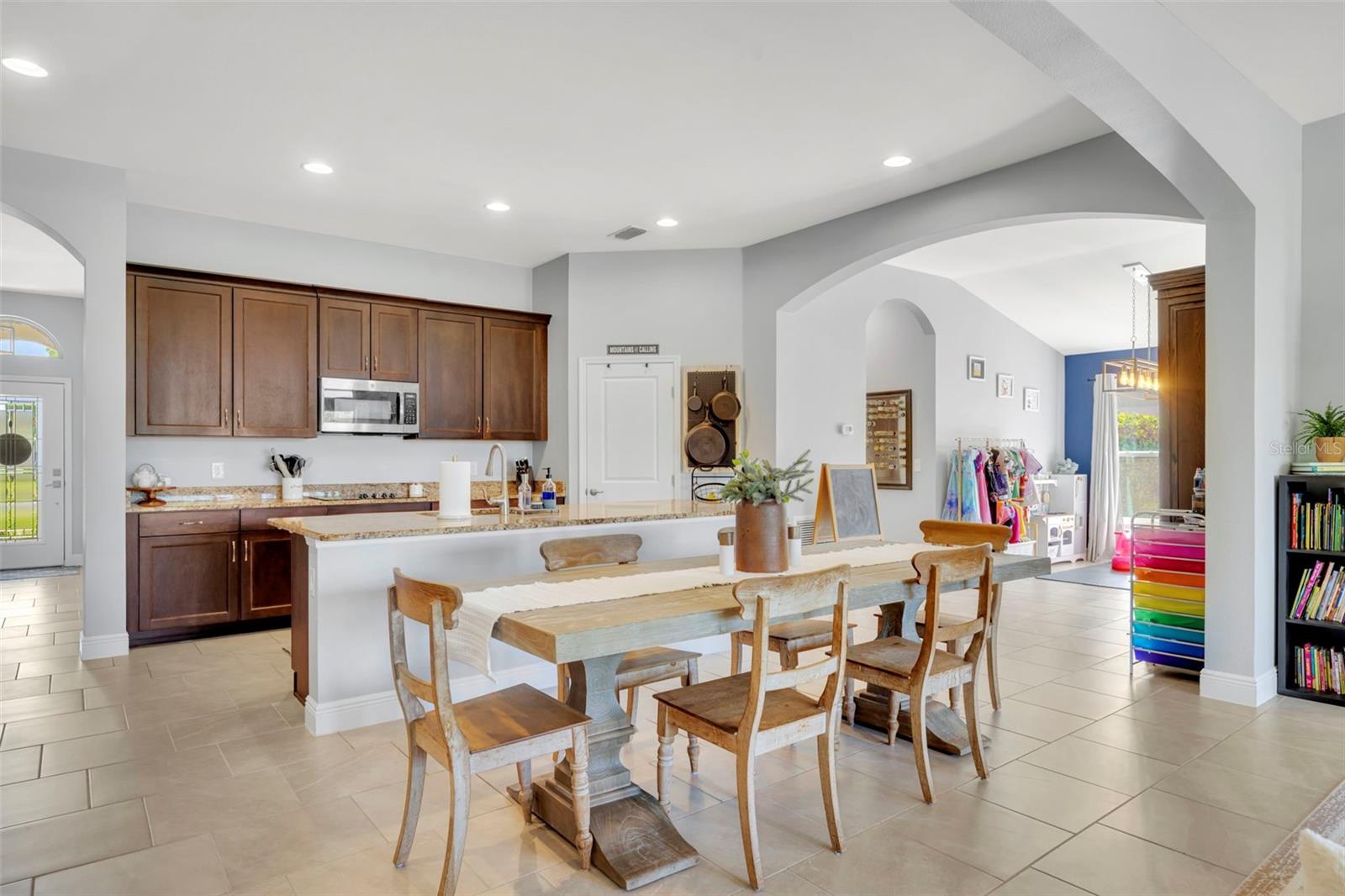 WOLFBRANCH MEADOWS SUB - Residential