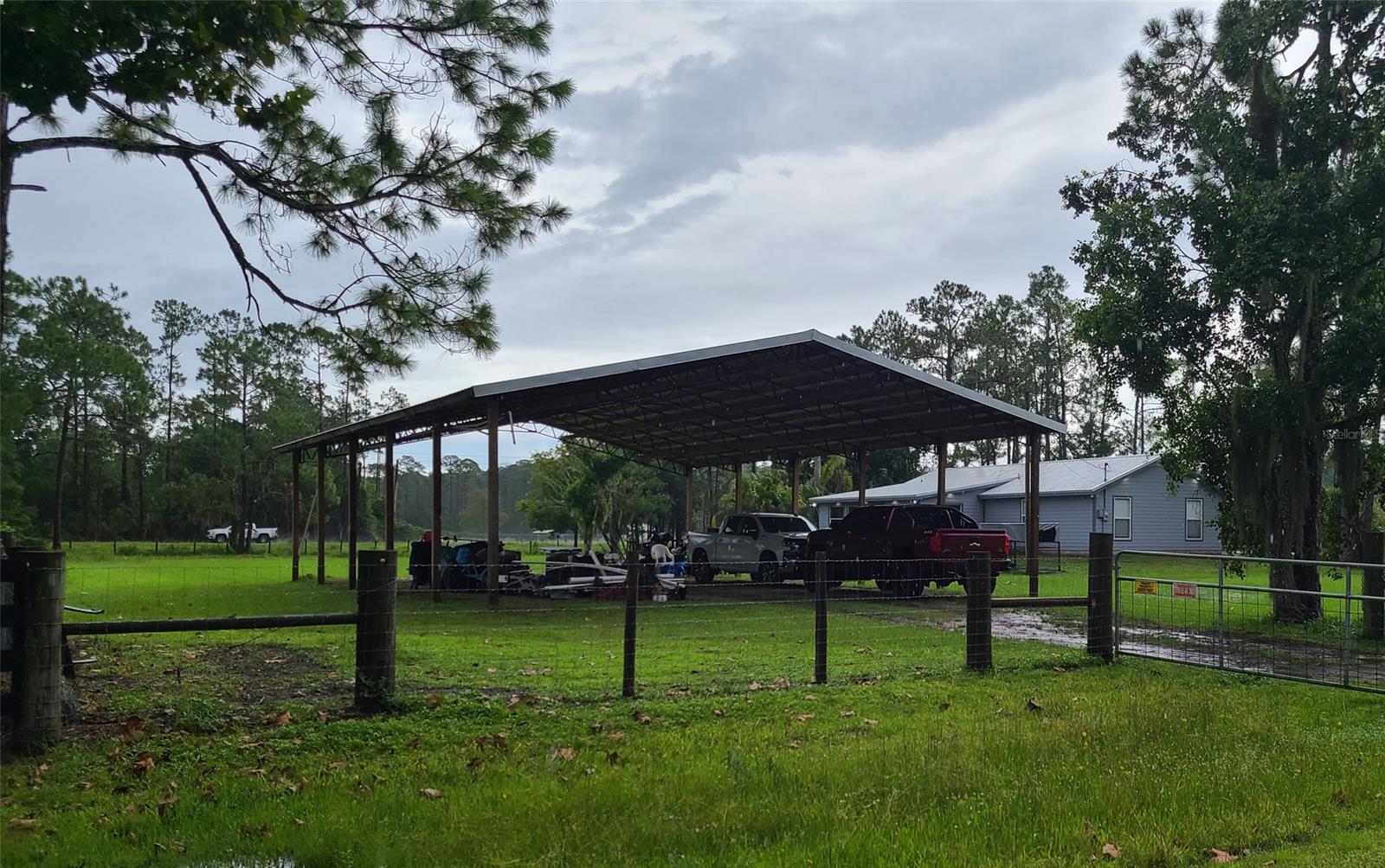 Tomoka Pines Estates - Residential