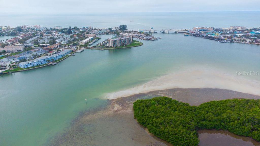 CAPRI ISLE GARDEN - Residential