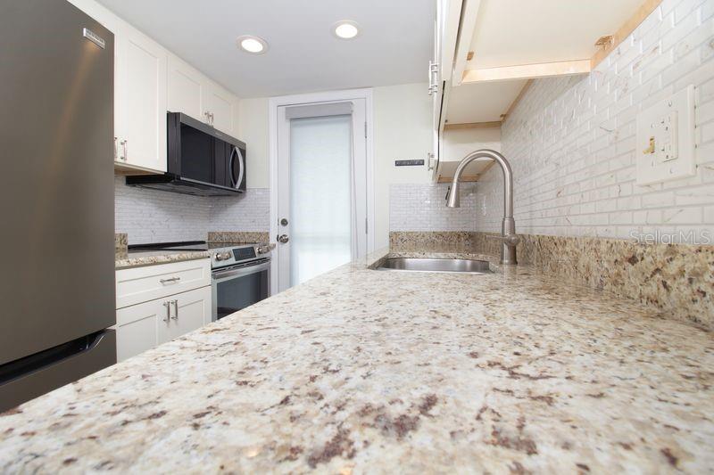 CAPRI ISLE GARDEN - Residential