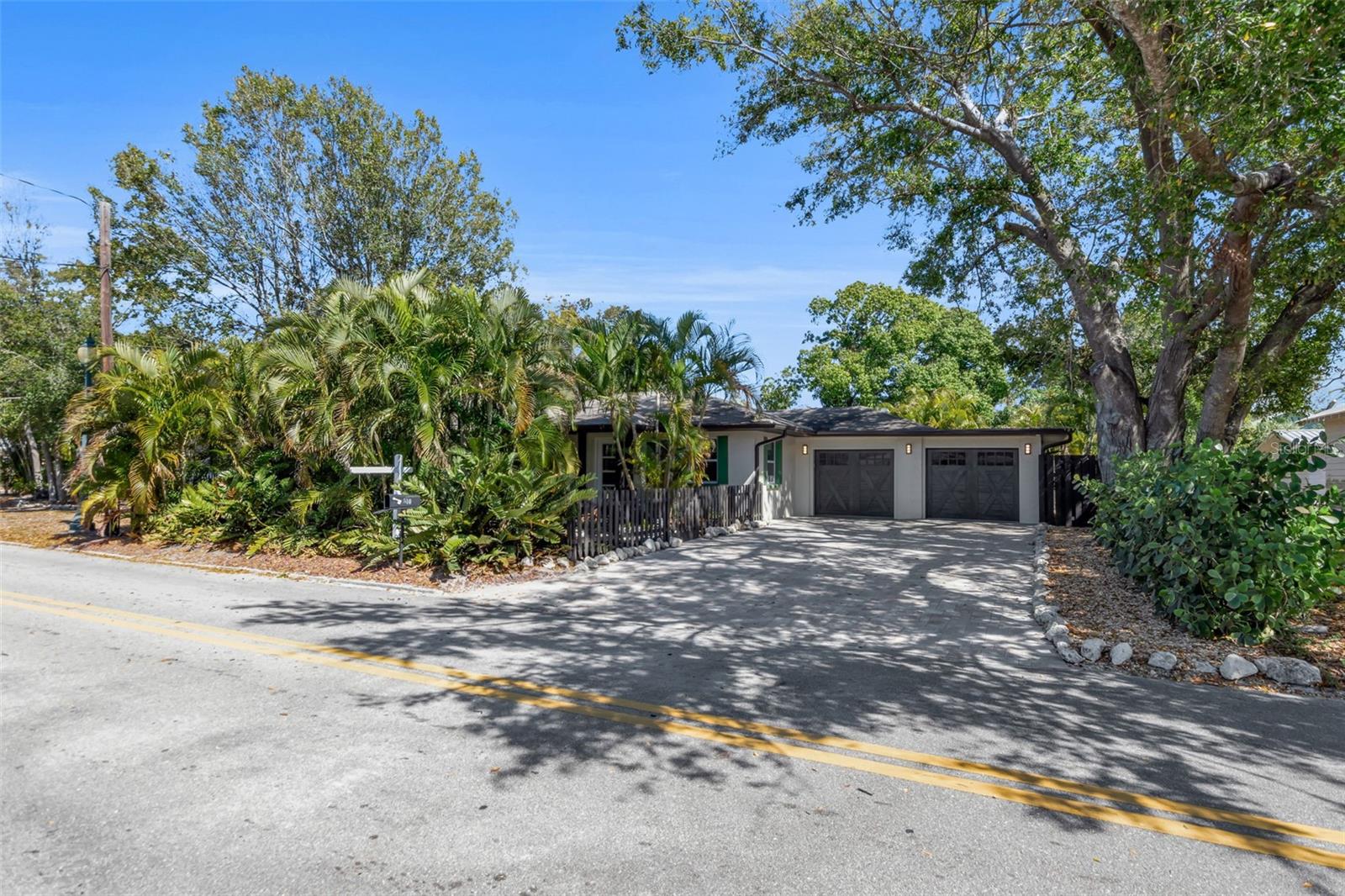 510 N OSPREY AVENUE