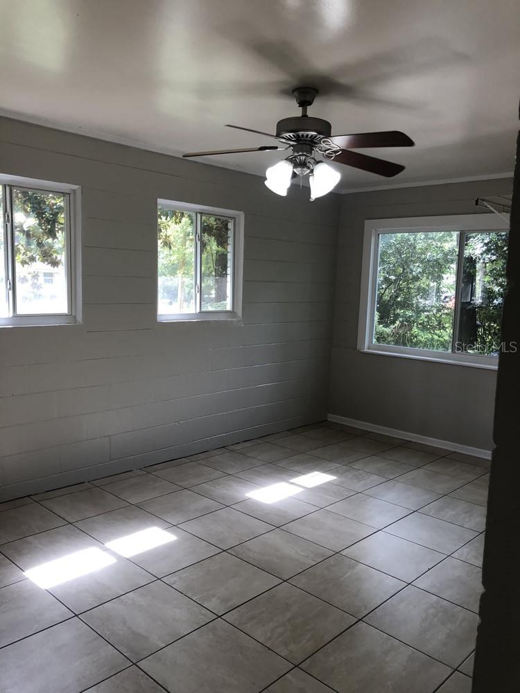 WESTWOOD ESTATES - Residential Lease