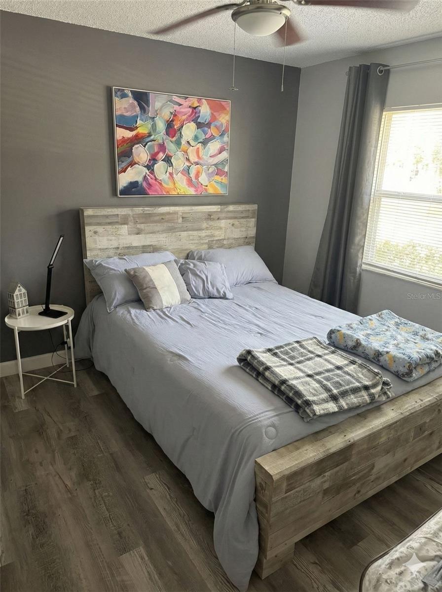 CARROLLWOOD MEADOWS UNIT VI SE - Residential Lease