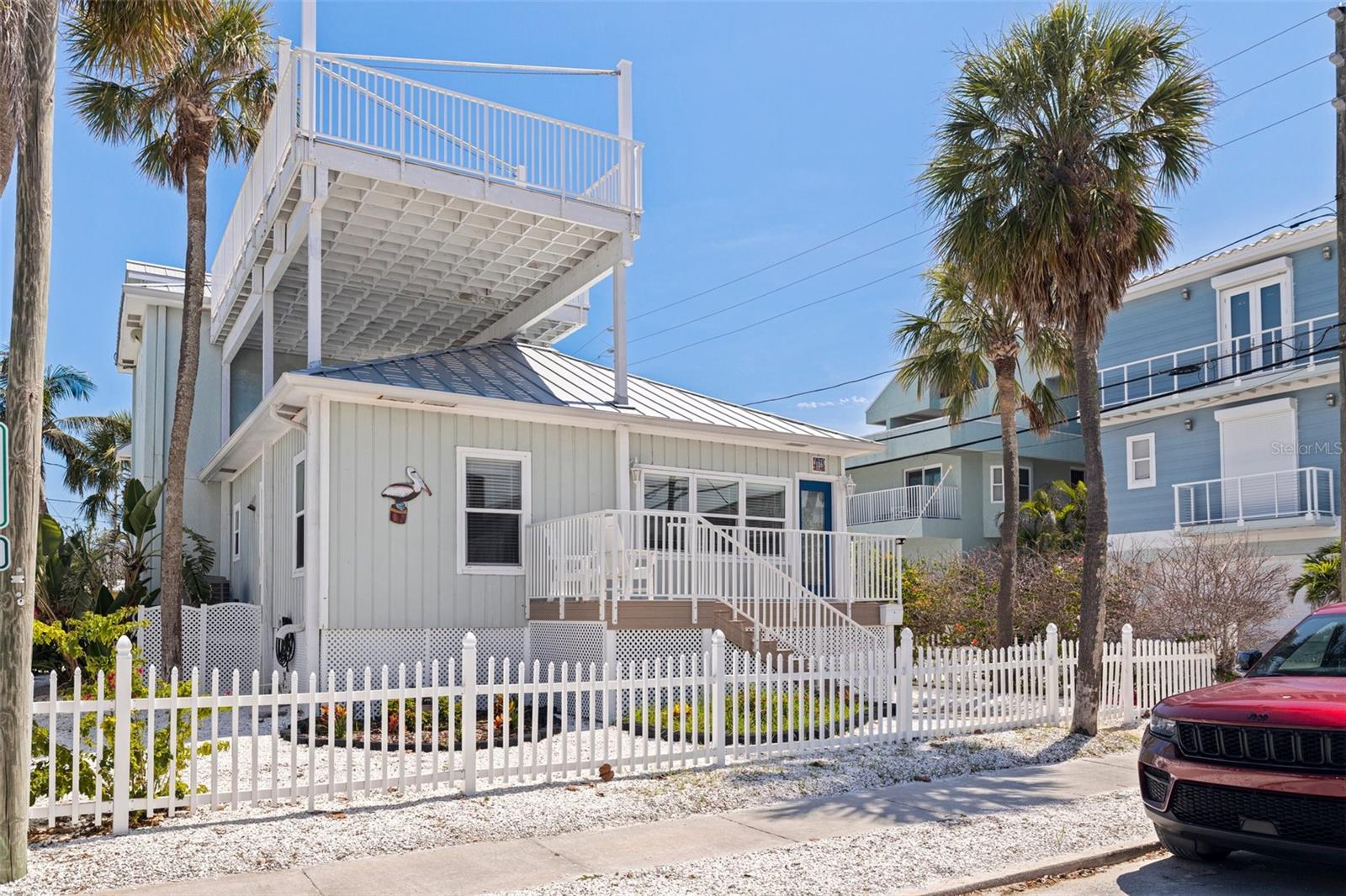 Welcome to a vacation rental in the desirable Pass-a-Grille area. This charming home features 3 bedrooms and 3 baths, comfortably accommodating up to 6 guests. You'll find a spacious deck perfect for enjoying stunning views of the Gulf and the Intracoastal. The property has been recently updated, offering a fresh and inviting atmosphere. Nestled in a quiet neighborhood, this idyllic retreat is just steps away from the pristine sandy beaches and vibrant local dining spots. Each bedroom is thoughtfully designed with comfort in mind, boasting plush bedding and ample storage space. The open-concept living area seamlessly connects to the kitchen, which is equipped with modern appliances and everything you need to whip up delightful meals. Whether you're sipping your morning coffee on the deck as the sun rises or enjoying a glass of wine during sunset, the panoramic views are bound to leave a lasting impression. The home also includes amenities such as high-speed Wi-Fi, cable TV, and a washer and dryer for your convenience.
For those looking to explore, the area offers a plethora of activities, from kayaking and fishing to visiting nearby art galleries and boutiques. The friendly community and laid-back atmosphere make it a perfect destination for both relaxation and exploration. So, pack your bags and get ready to create unforgettable memories in this charming coastal haven. Rent is $9,000/month in 2025, $12,000/month Jan 2026-April 2026, $9,000/montha balance of 2026.