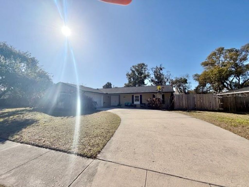 Photo of 105 Margo Lane, Longwood, FL 32750 (MLS # O6385127)