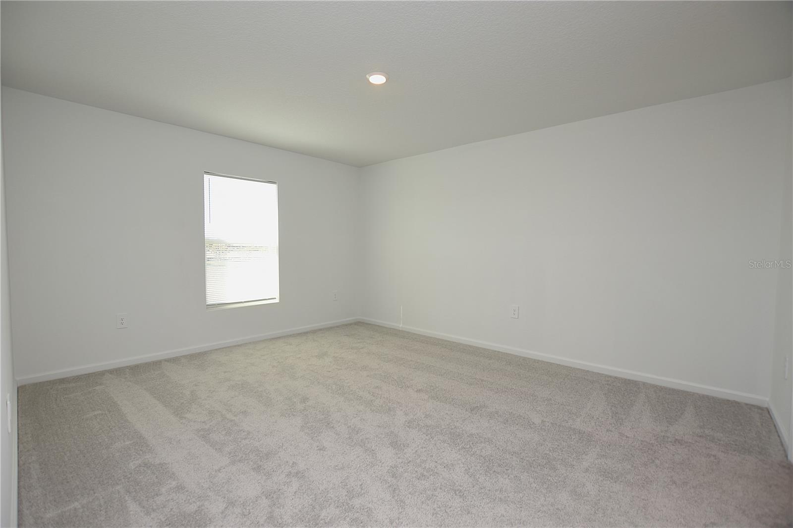 HAMILTON BLUFF SUBDIVISION PHASES 1 & 2 - Residential Lease