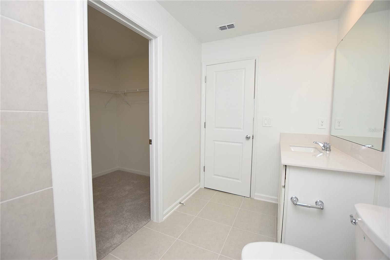 HAMILTON BLUFF SUBDIVISION PHASES 1 & 2 - Residential Lease