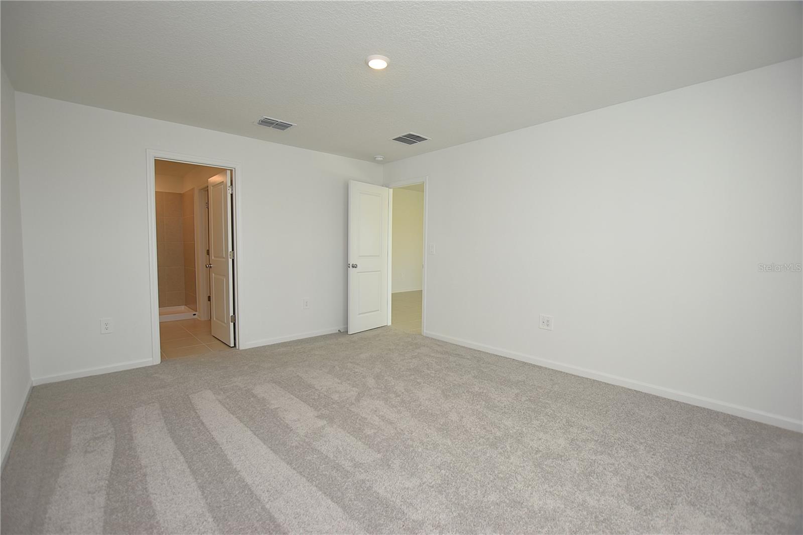 HAMILTON BLUFF SUBDIVISION PHASES 1 & 2 - Residential Lease