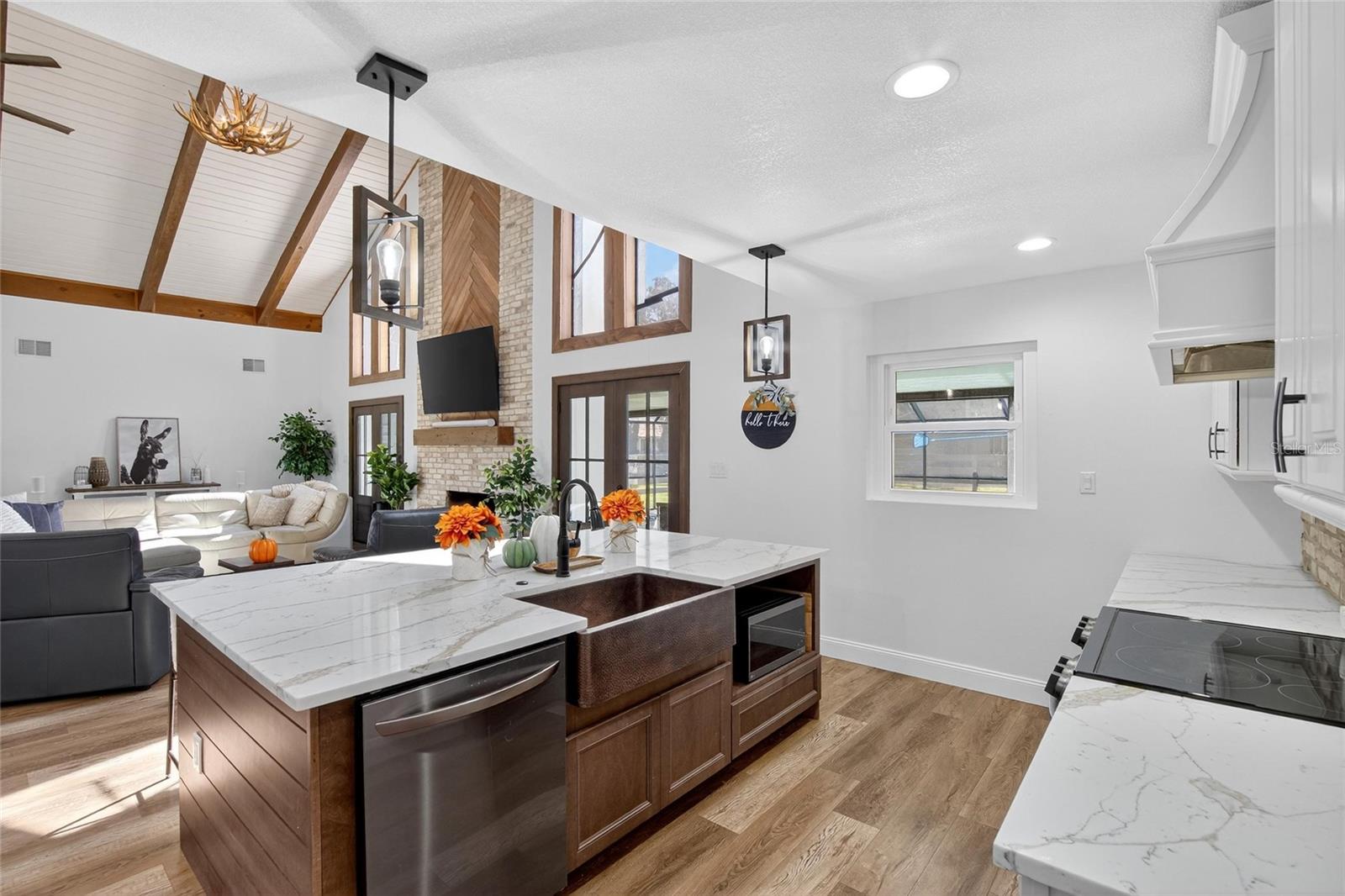 UNPLATTED - Residential