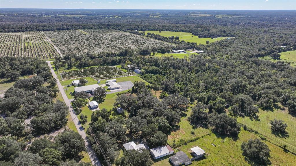 Photo of 5038 NW Oak Hill Avenue, Arcadia, FL 34266 (MLS # C7516430)