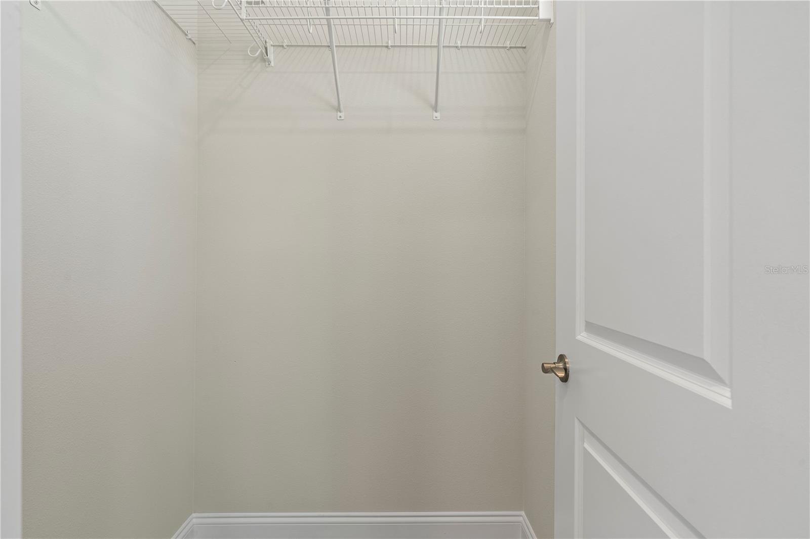 ENCORE AT OVATION - Residential Lease