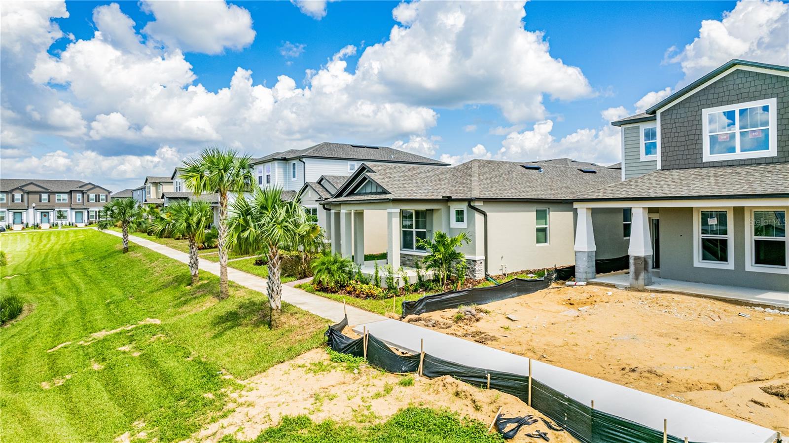 ENCORE AT OVATION - Residential Lease