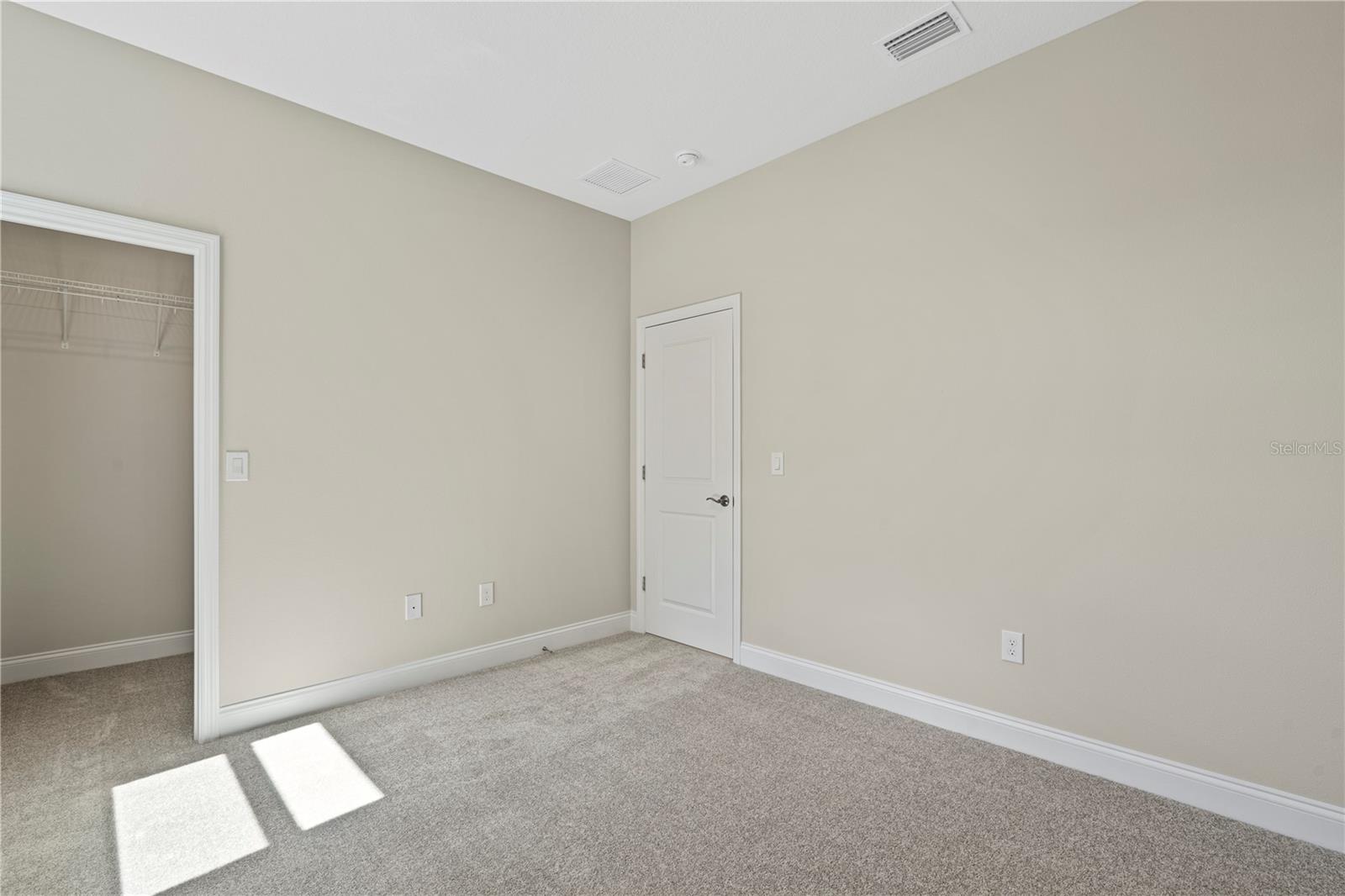 ENCORE AT OVATION - Residential Lease