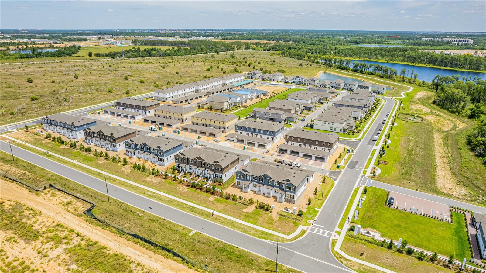 ENCORE AT OVATION - Residential Lease