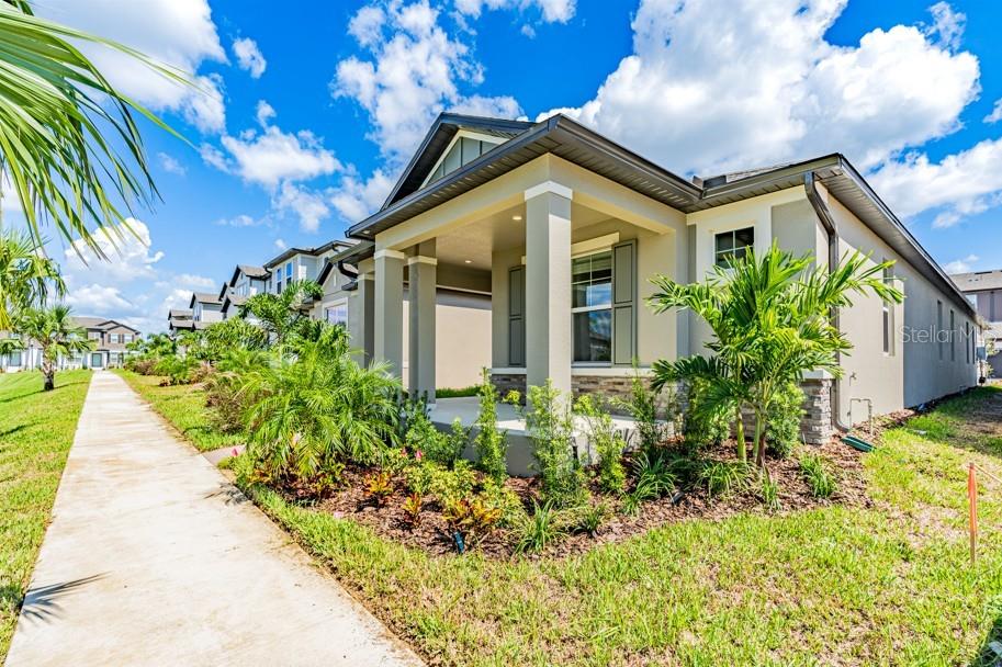 ENCORE AT OVATION - Residential Lease