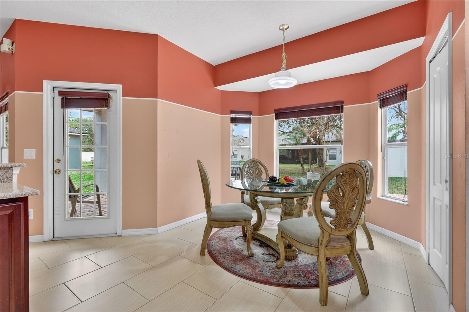 CYPRESS LAKES - Residential