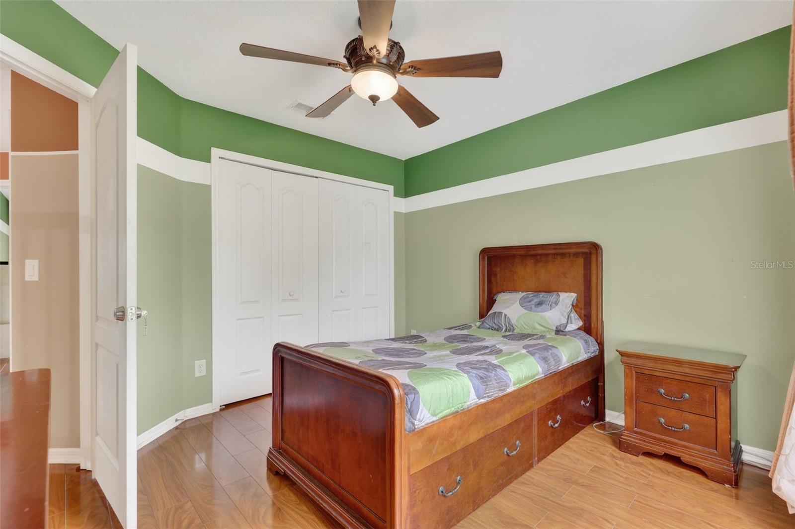 CYPRESS LAKES - Residential