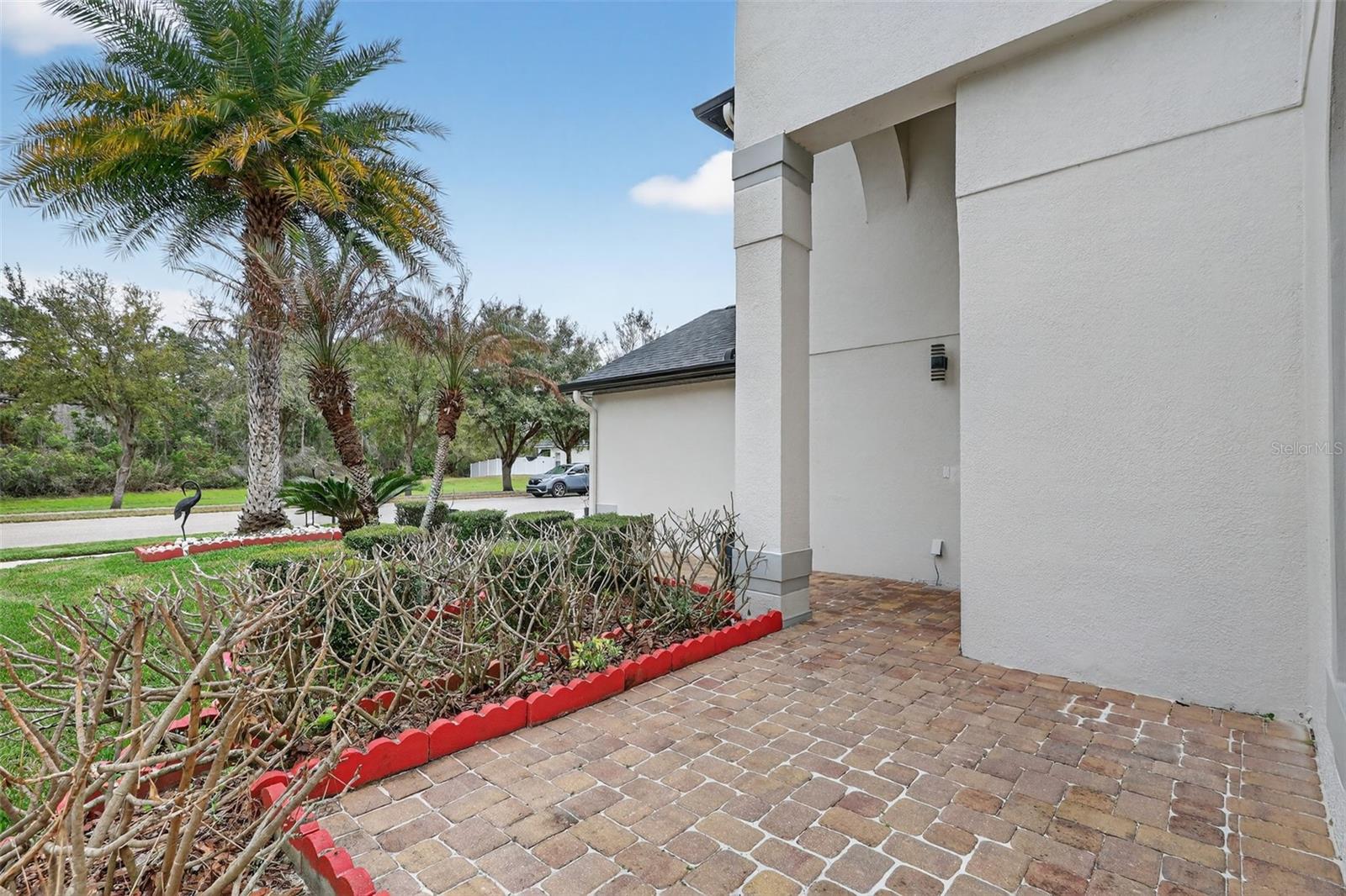 CYPRESS LAKES - Residential