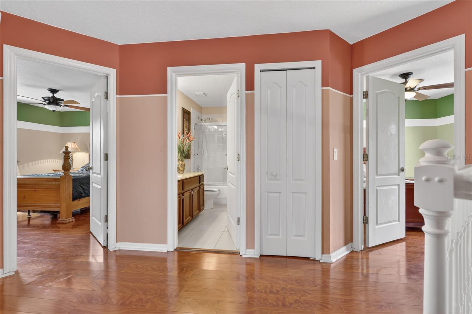 CYPRESS LAKES - Residential