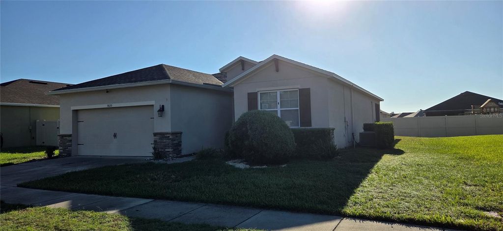 Photo of 5820 Marsh Landing Drive, Winter Haven, FL 33881 (MLS # L4956605)