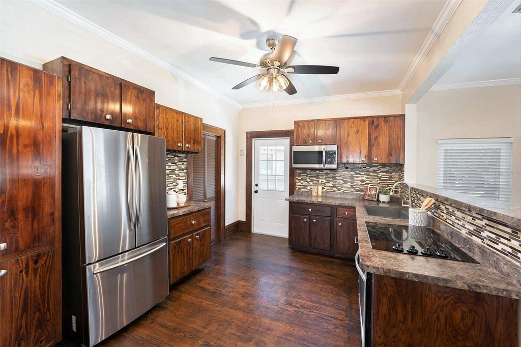 Photo of 2024 Oakdale Way, Clearwater, FL 33755 (MLS # TB8448414)