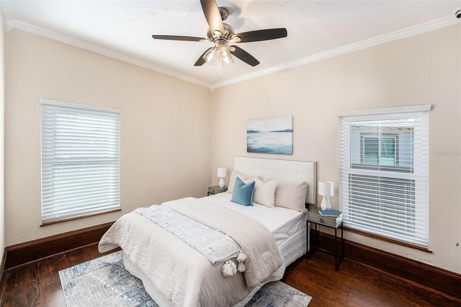 SHADOW LAWN - Residential