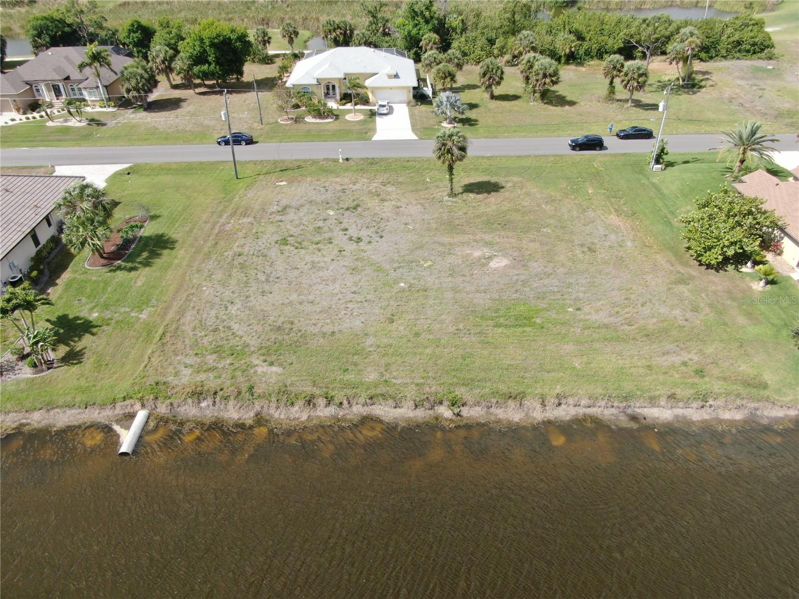 35 & 37 TOURNAMENT ROAD