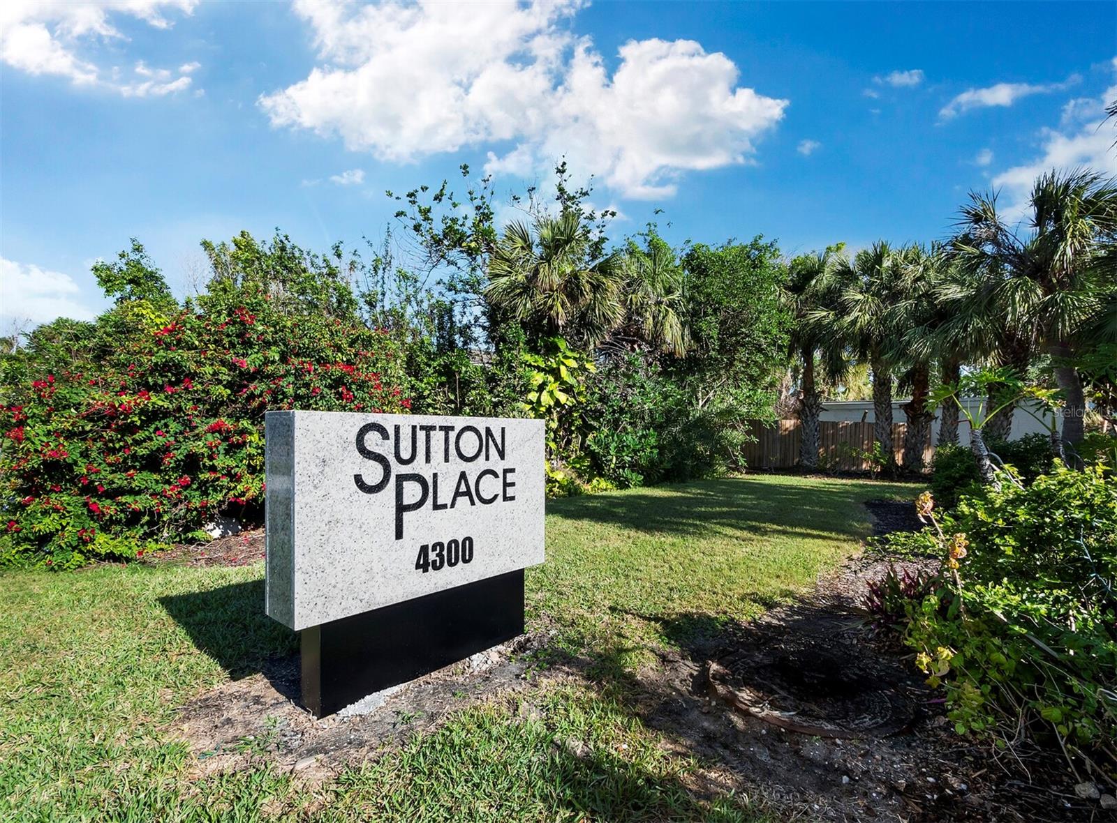 SUTTON PLACE - Residential