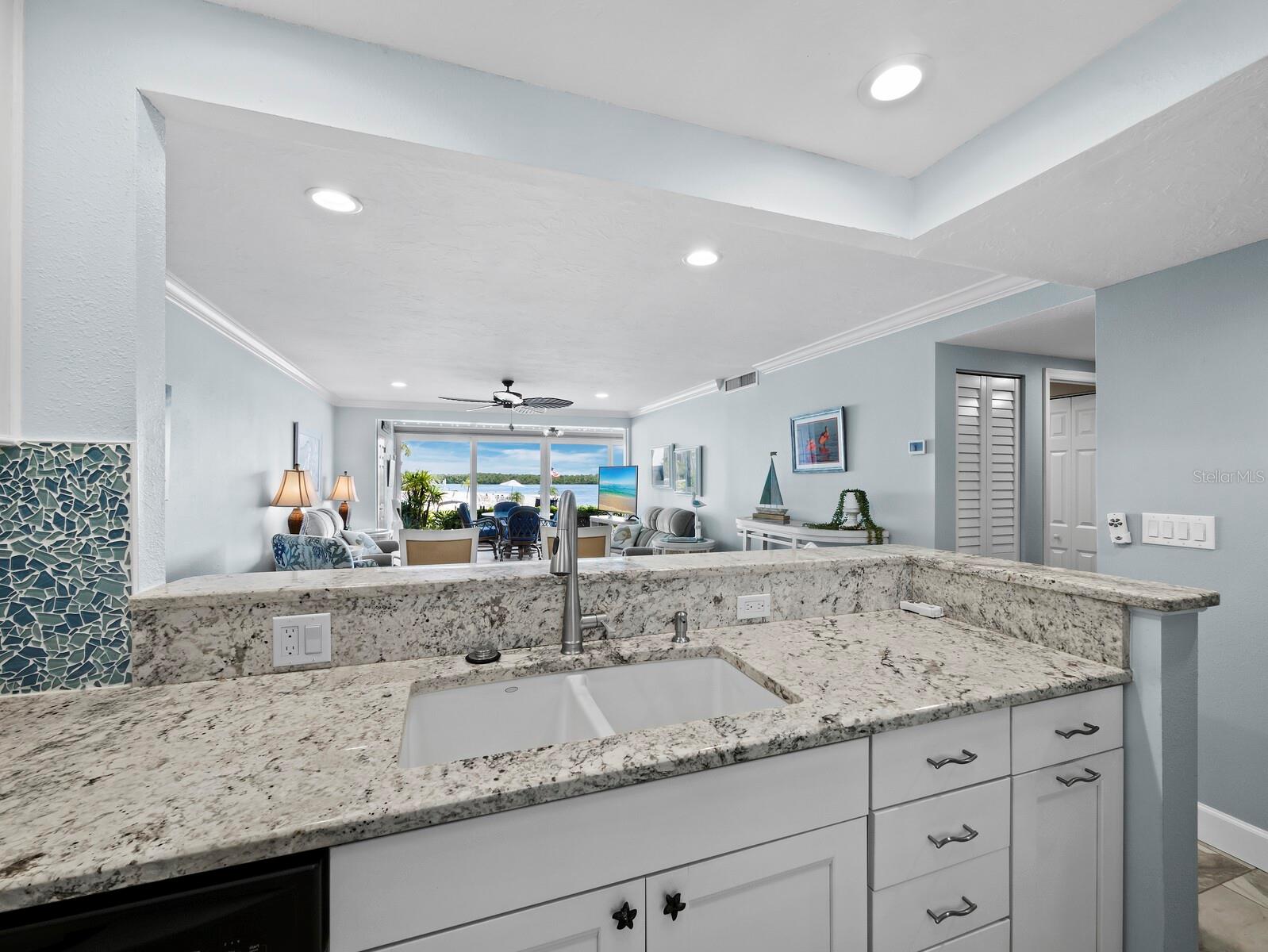 SUTTON PLACE - Residential