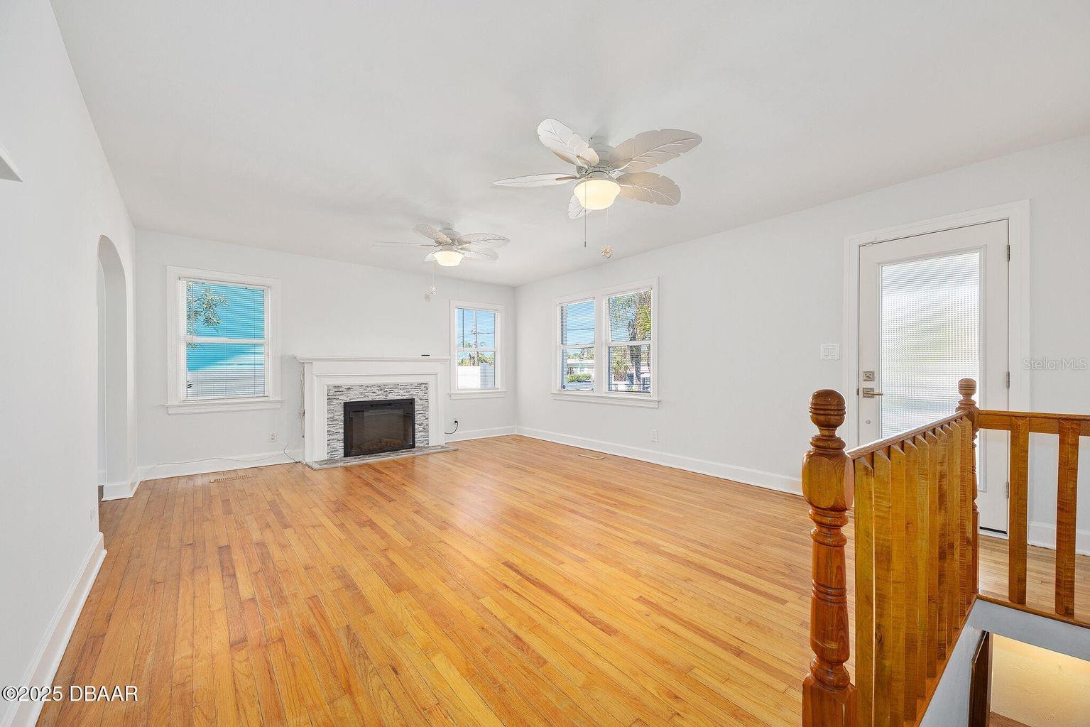 KAHNWAY HEIGHTS - Residential