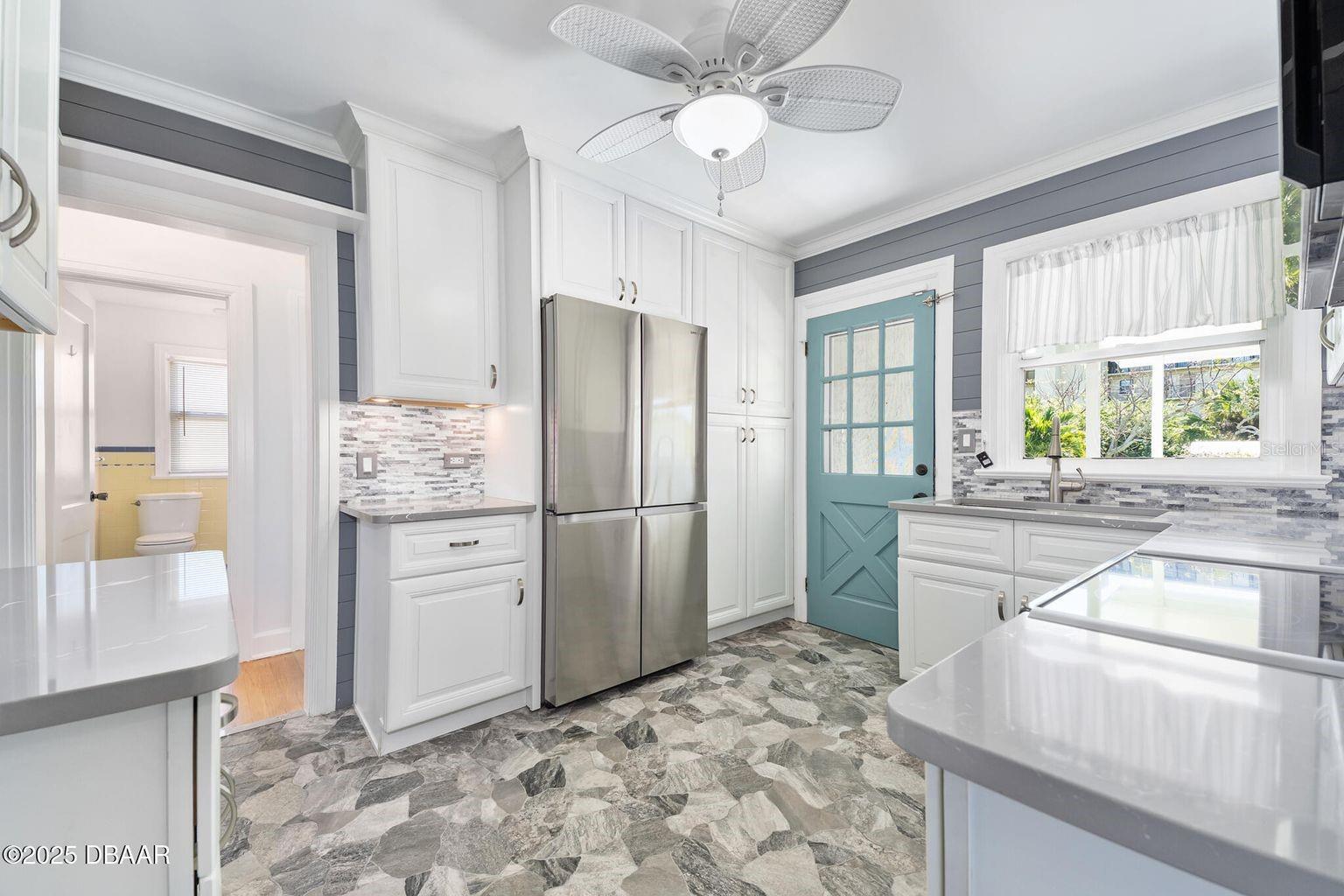 KAHNWAY HEIGHTS - Residential