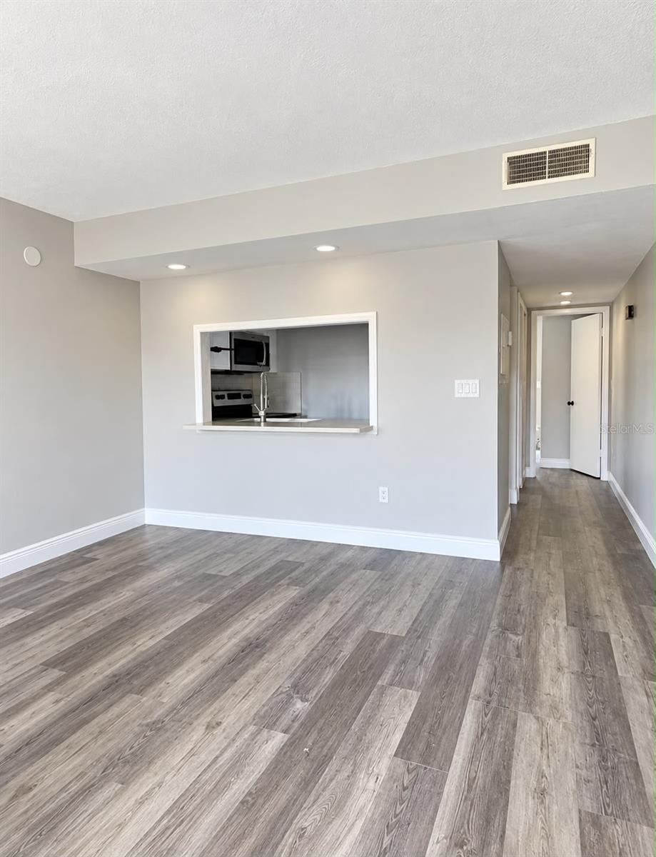 7108 WATERSIDE DRIVE 103