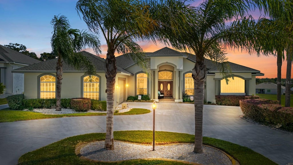 Photo of 2751 Huntington Hills Drive, Lakeland, FL 33810 (MLS # TB8561922)