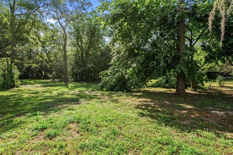 A home in SPRING HILL