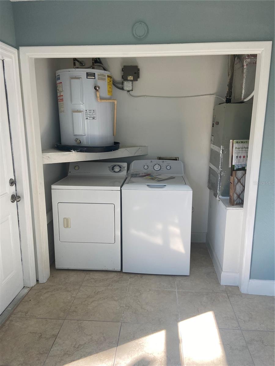 VILLAS OF BEACON GROVES - Residential