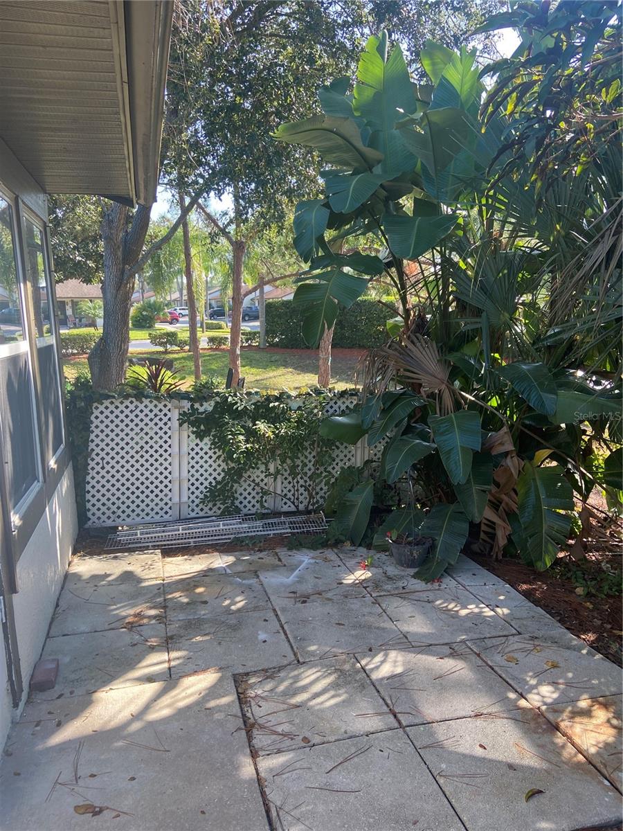 VILLAS OF BEACON GROVES - Residential